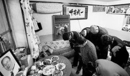 王家老爷子爆料大全视频,揭秘家族往事与传奇故事