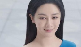 杨紫最新代言爆料,时尚女神演绎青春活力